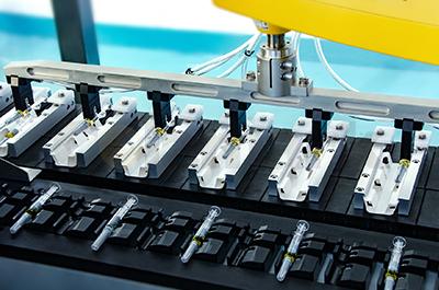 紙托自動(dòng)成型入托裝盒機(jī) 